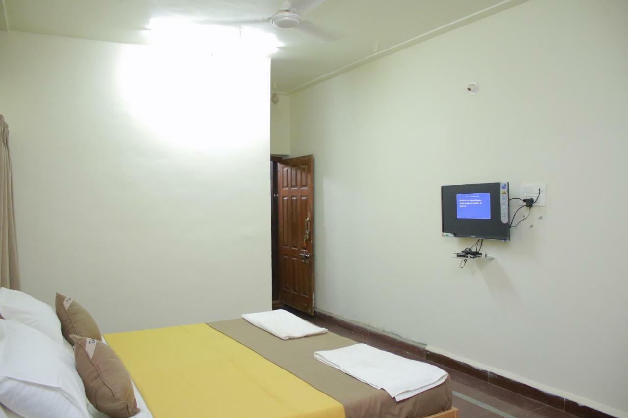 กฤษณะ วิลลา Apartment บาดามิ ภายนอก รูปภาพ