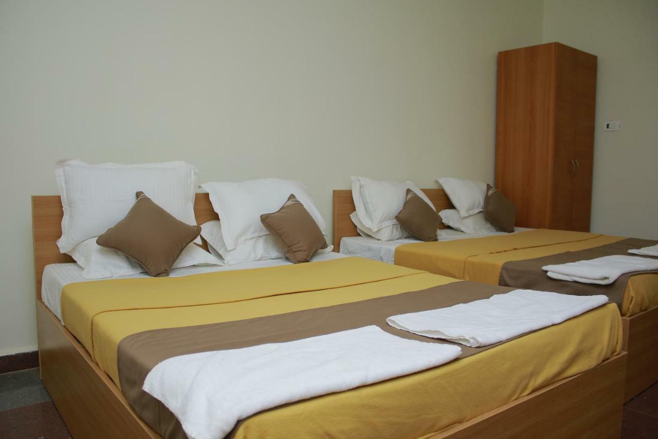 กฤษณะ วิลลา Apartment บาดามิ ภายนอก รูปภาพ