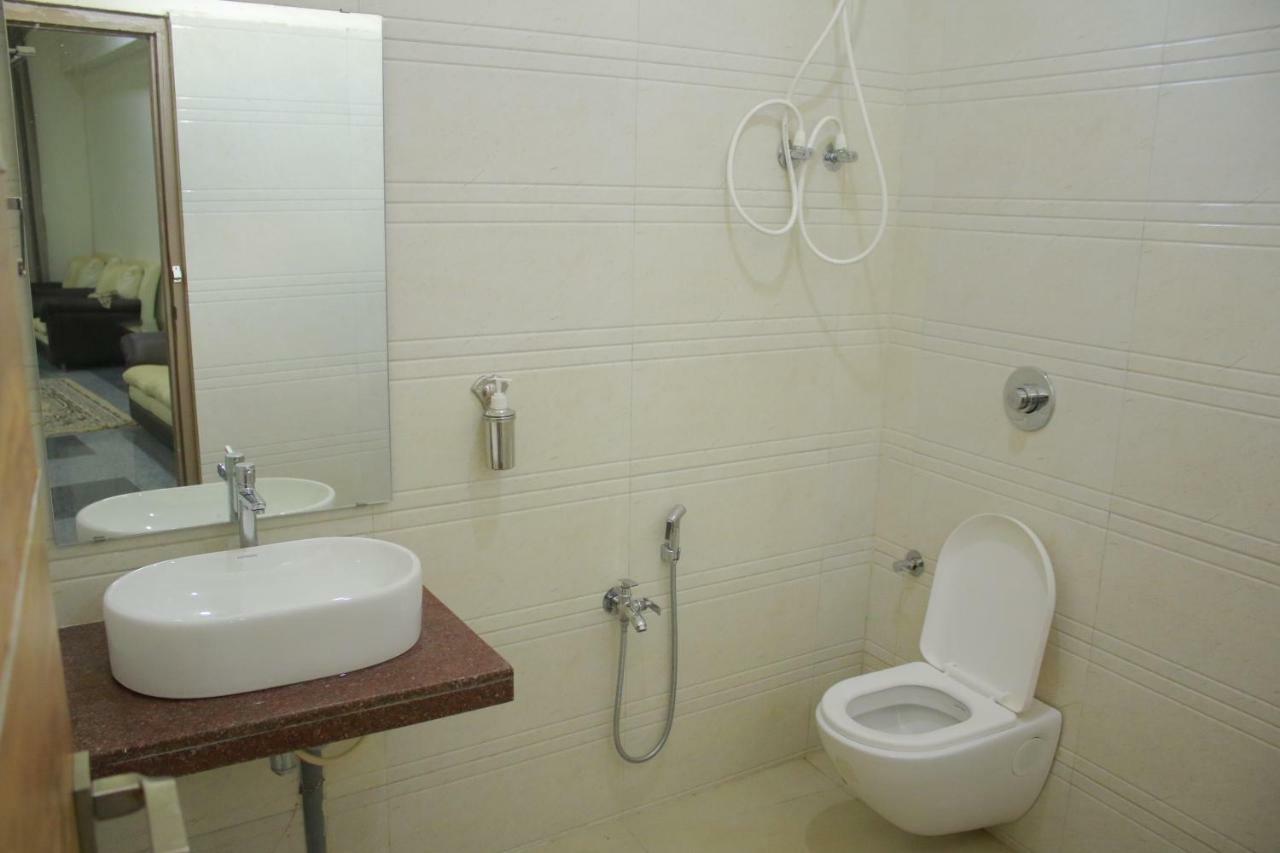 กฤษณะ วิลลา Apartment บาดามิ ภายนอก รูปภาพ