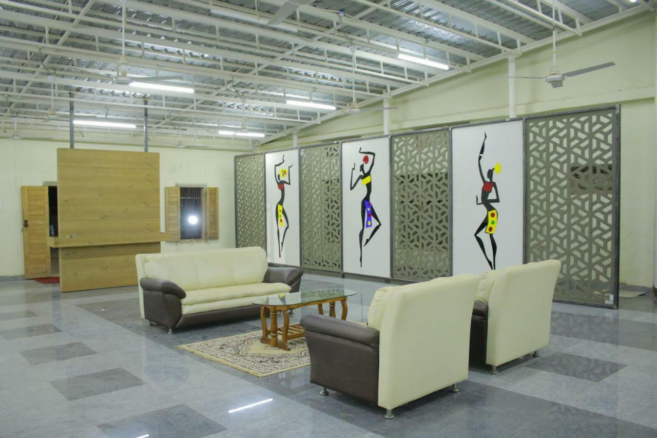 กฤษณะ วิลลา Apartment บาดามิ ภายนอก รูปภาพ